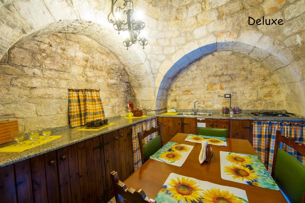 La Cutizza B&B Martina Franca Bagian luar foto